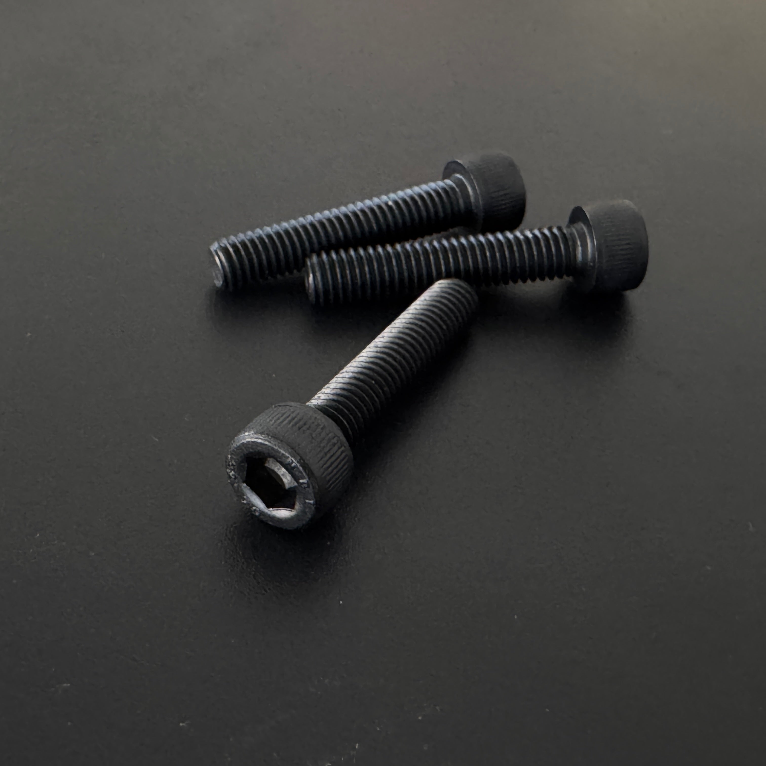 RW TOP CAP – RUNWELL