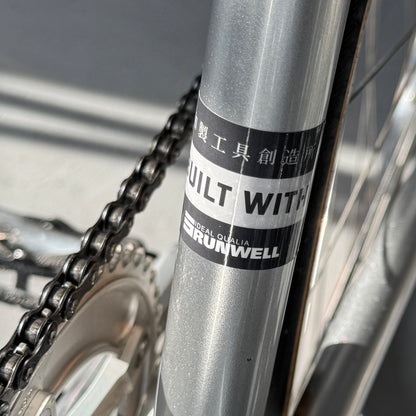 BUILT WITH RUNWELL STICKER